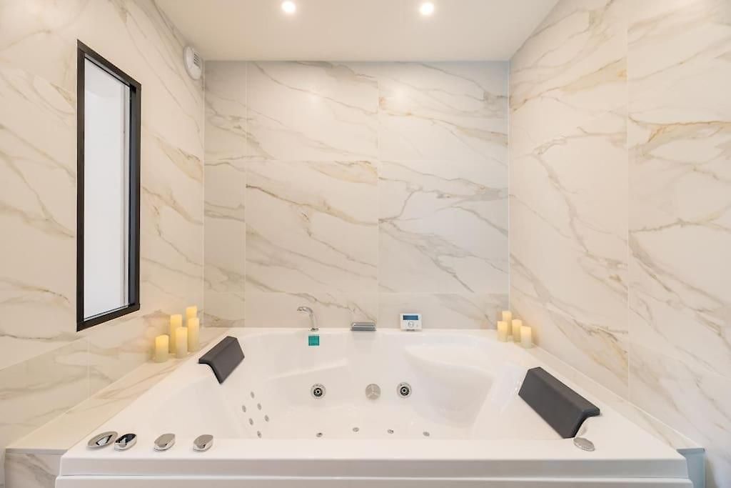 A/c&balneo In Of Carré D'or #renovated Appartement *