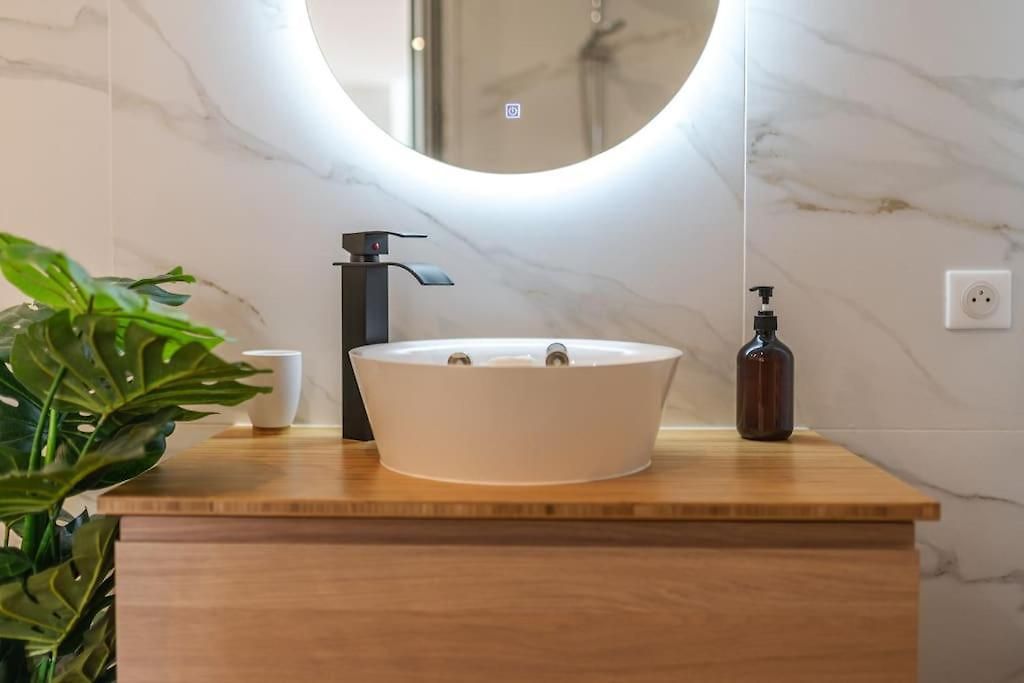 A/c&balneo In Of Carré D'or #renovated Appartement