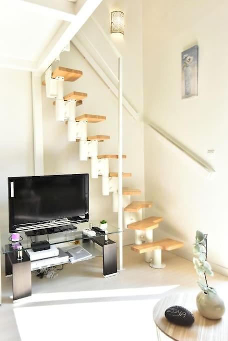 Duplex Central Close Beaches And Shops And Balcony *