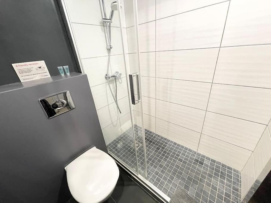 Apartment Homelivia, Vieux Nice, De Charme, Clim Balcon *