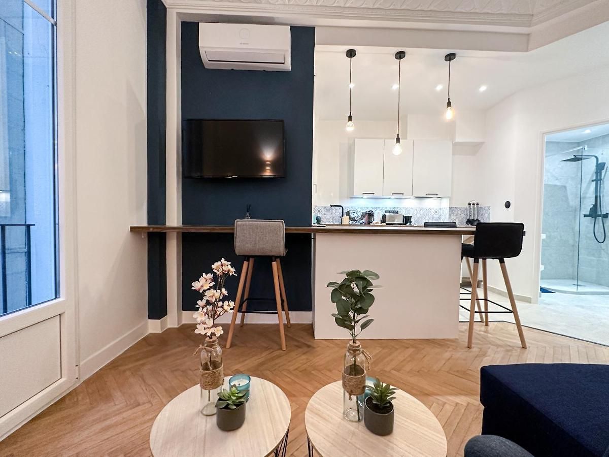Apartment Clemenceau - Central, Calme, Cosy, Moderne *