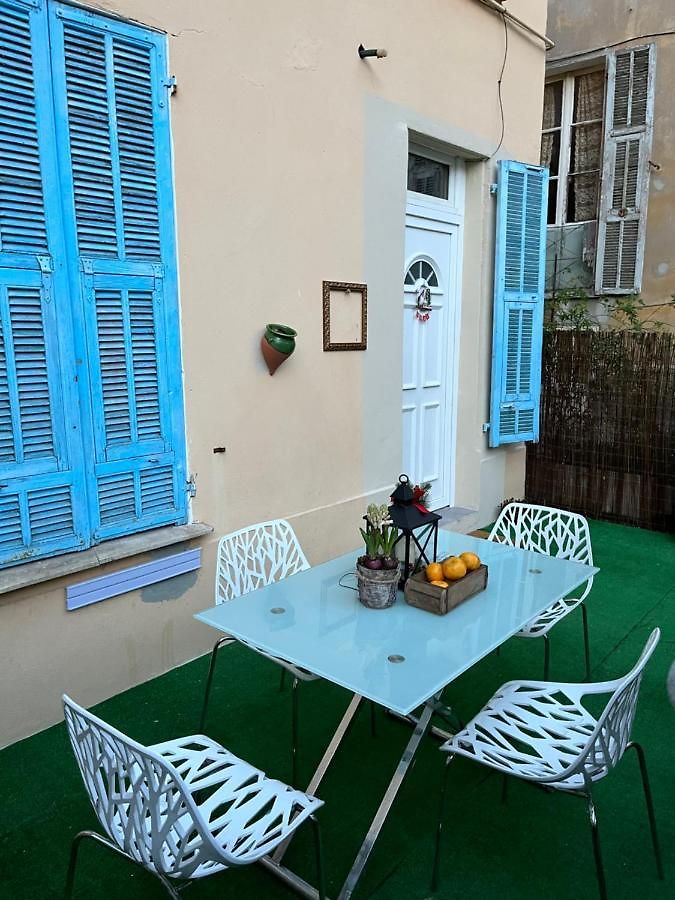 Appartement Beautiful With Terrace Centre