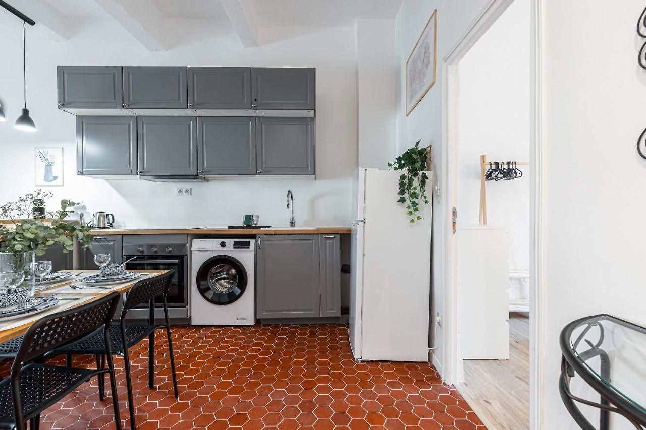 Lovely 1 Bdr In Harbor Area *