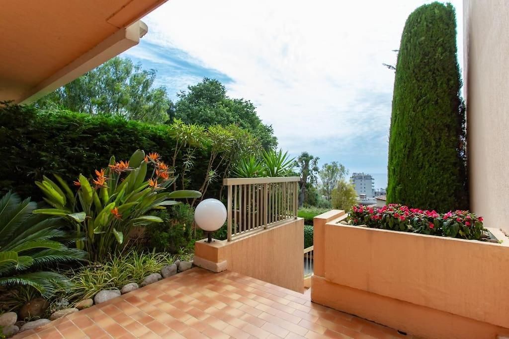 Appartement Riviera - La Terrasse De Clairefontaine - Swimming Pool - Fabron 4*