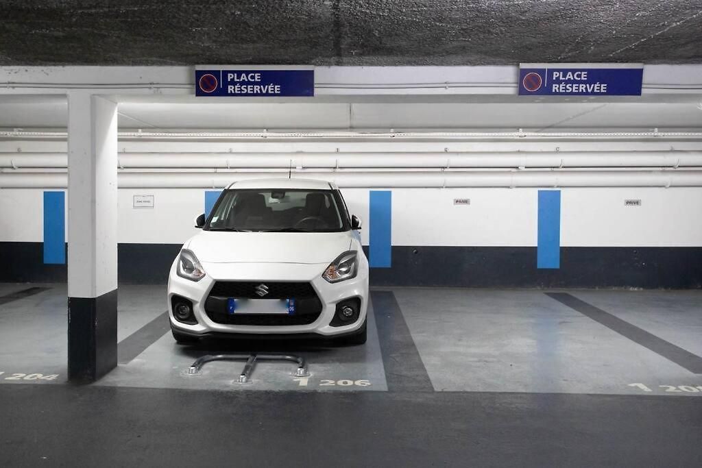 #20 2p Port/parking/ac/central élégant 5min Promenade Appartement