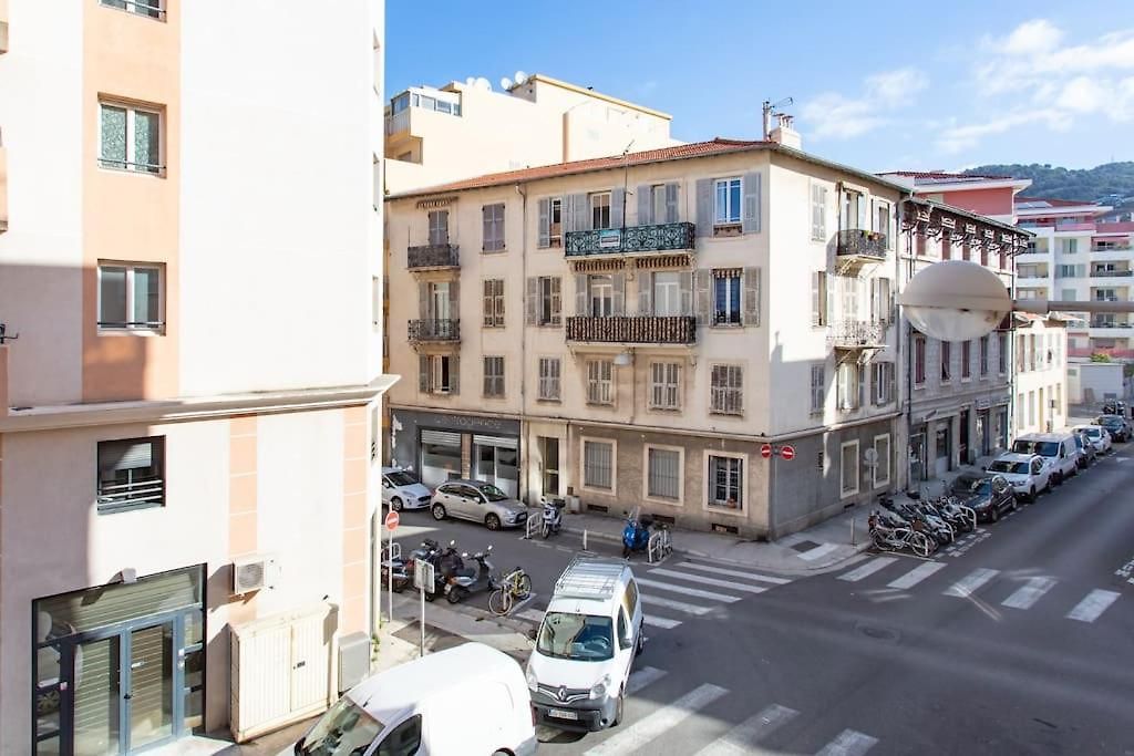 #1 Staywiz Us - Fontaine De La Ville-wifi
