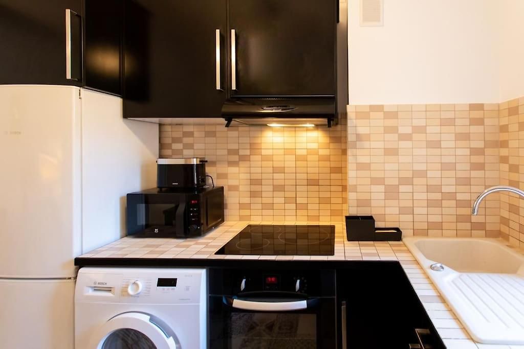 #1 Staywiz Us - Fontaine De La Ville-wifi Appartement