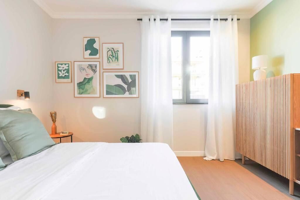 Appartement Exceptional Brand New Flat, 20 M From Beach, 85 Sq *
