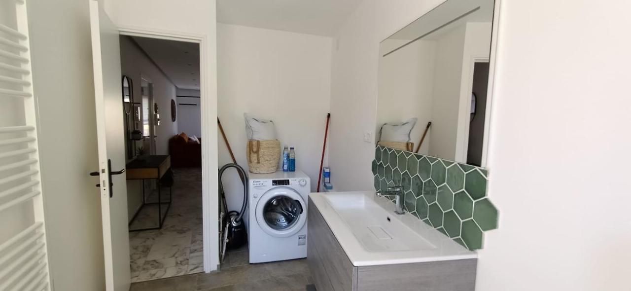 Apartment La Belle, Centre 1 Bed, 2 Terrace, Quiet Nice
