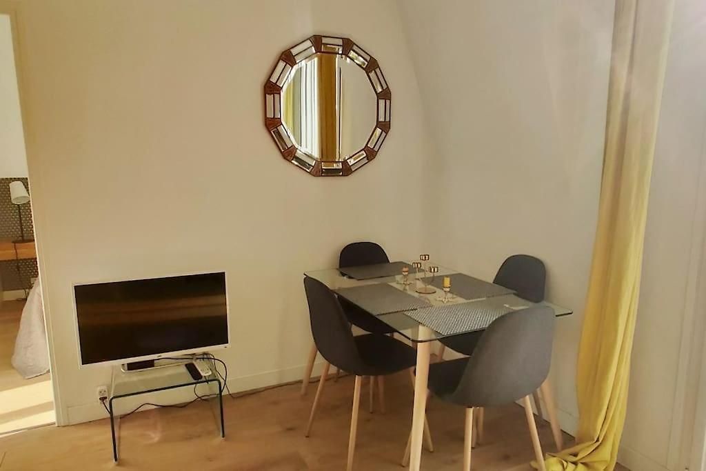 Appartement Floor Nest, Balcony Close To Sea&old-town Bail Mobilité *