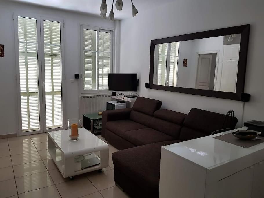 Apartment & Les Cypres *