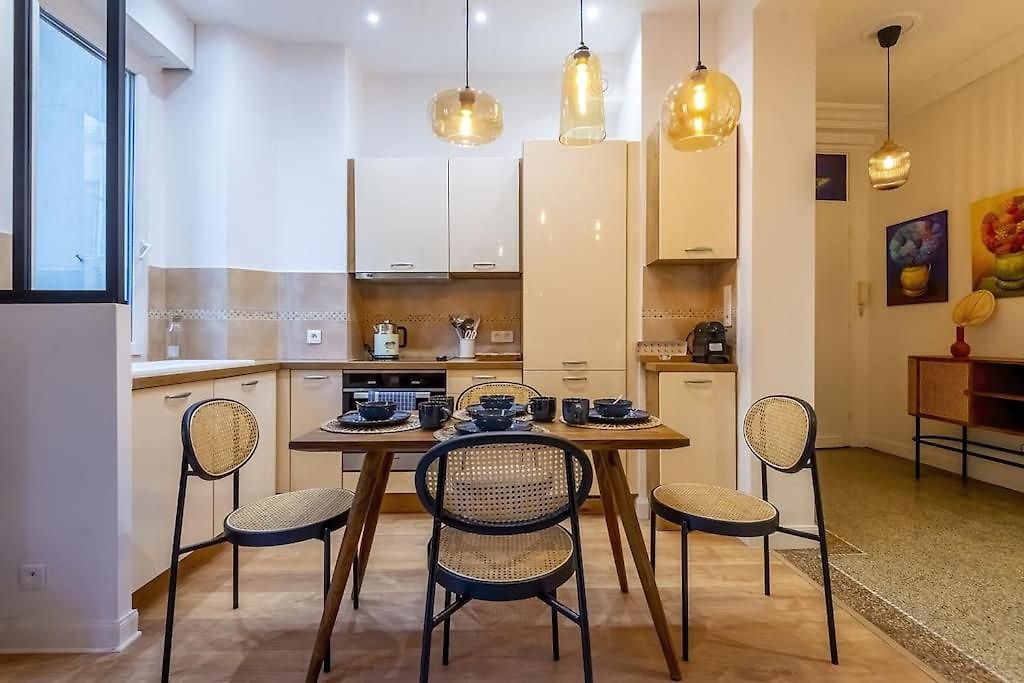 Superb 2p Of Standing, Comfort, Perfect Locati Apartment