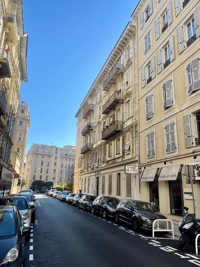 Appartement Magnifique 2 Pièces De 65m2 -quartier Des Musiciens *