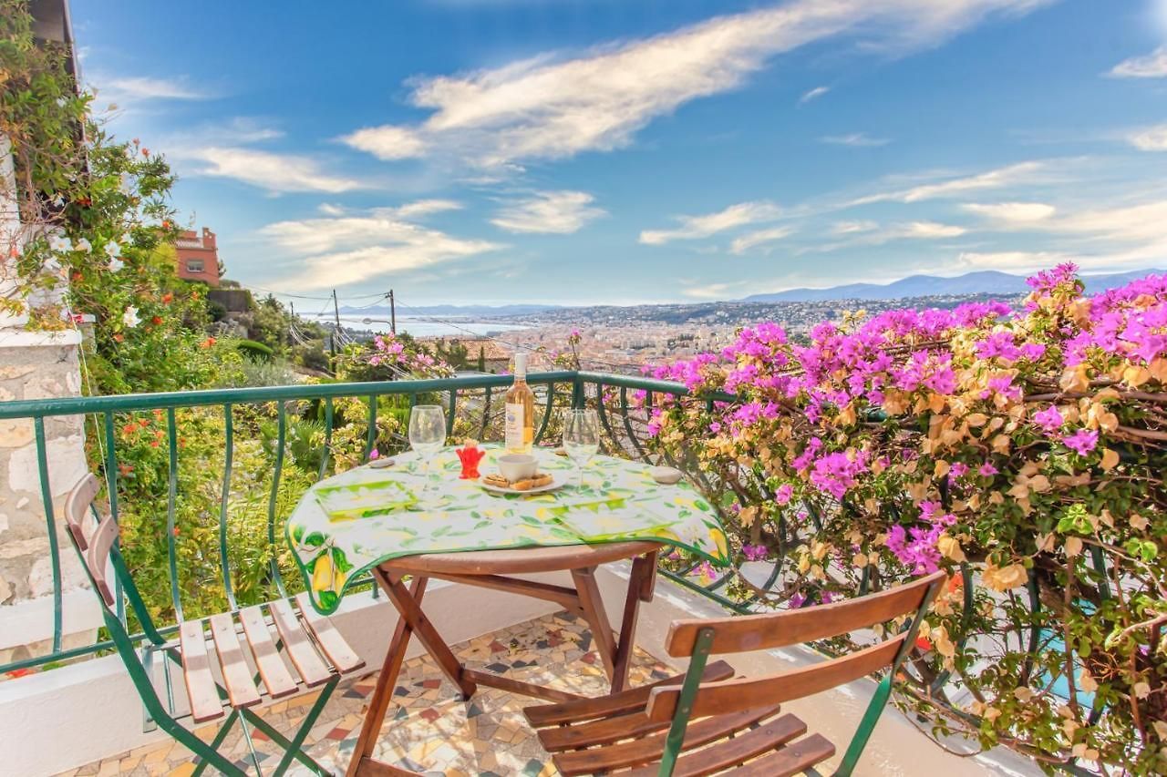 Beautiful With Panoramic View Over Hébergement de vacances *