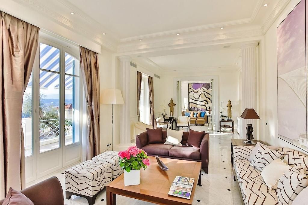 Villa Luxury At Mont Boron, Swimming Pool Overviewing The Bay