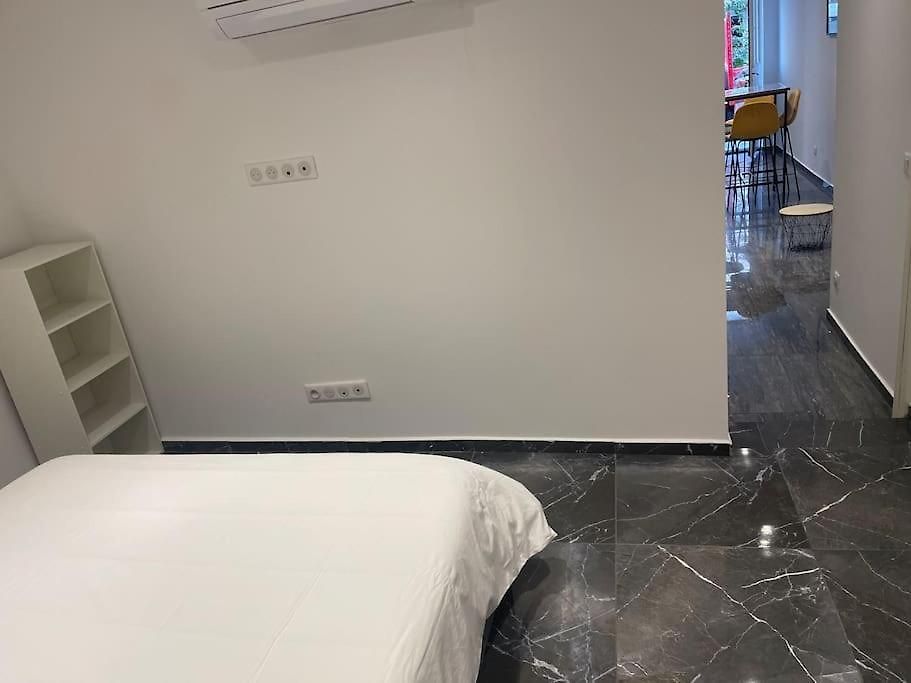 Appartement Proche Climatisé 2 Pièces Style Loft