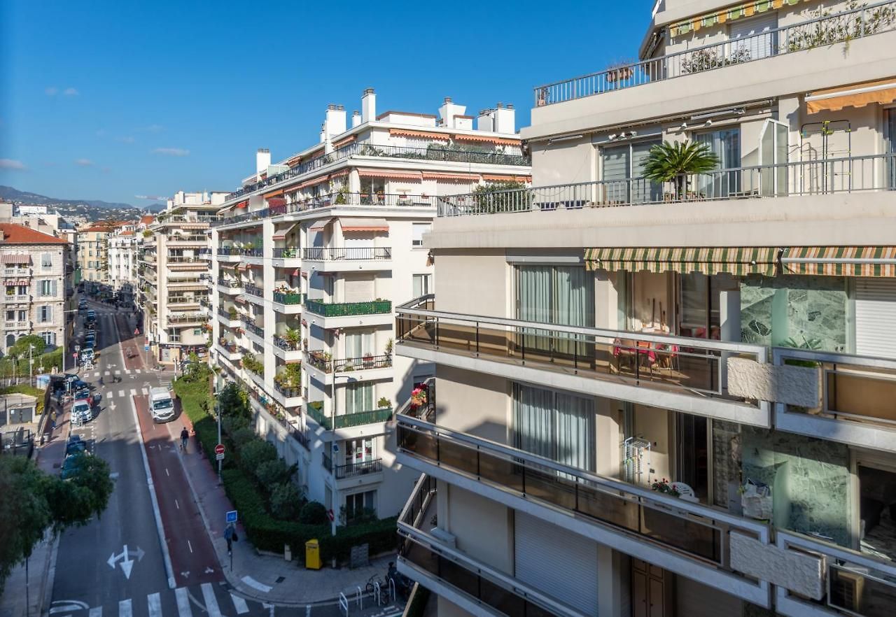 Sunny And Modern Baquis Flat Apartment *