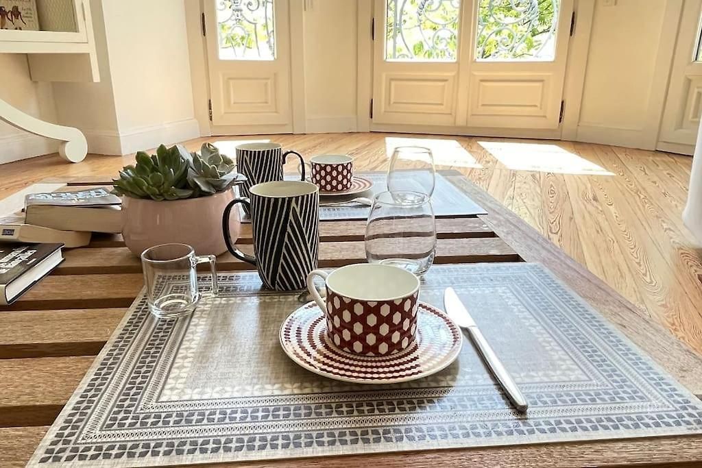 Elegant Appart' Pres Du Marche Liberation Apartment