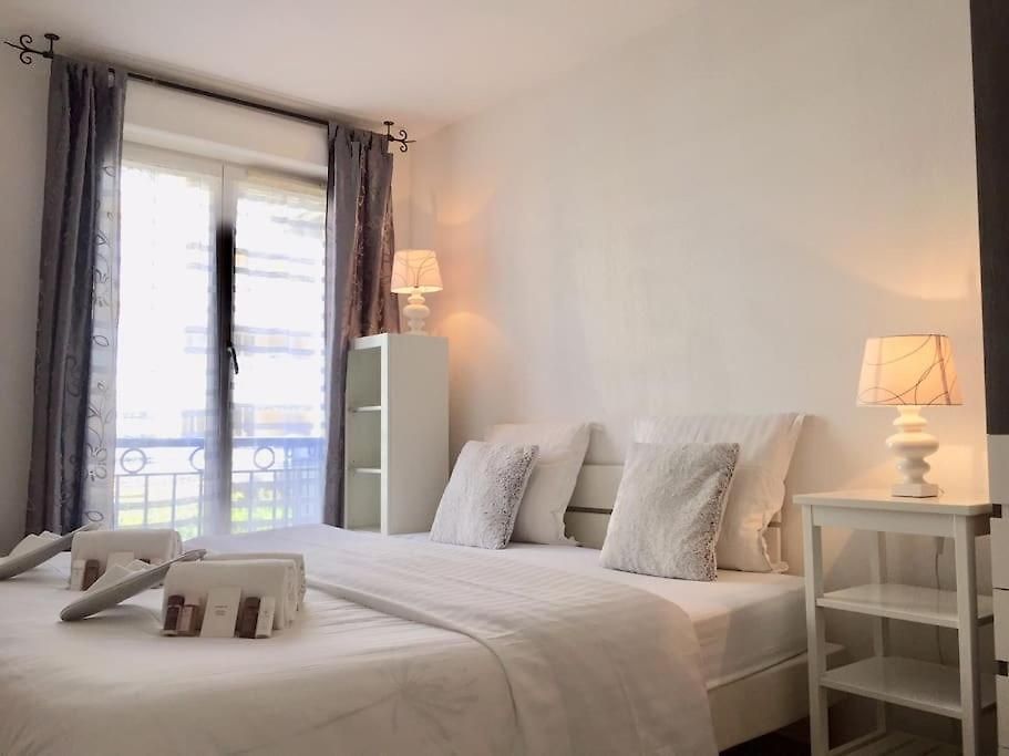 Apartment Modern And Peaceful Flat With Terrace And Parking *