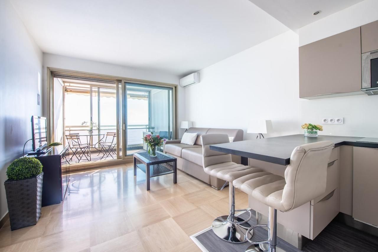 Appartement Sea Front - Panoramic Sea View With Terrace *