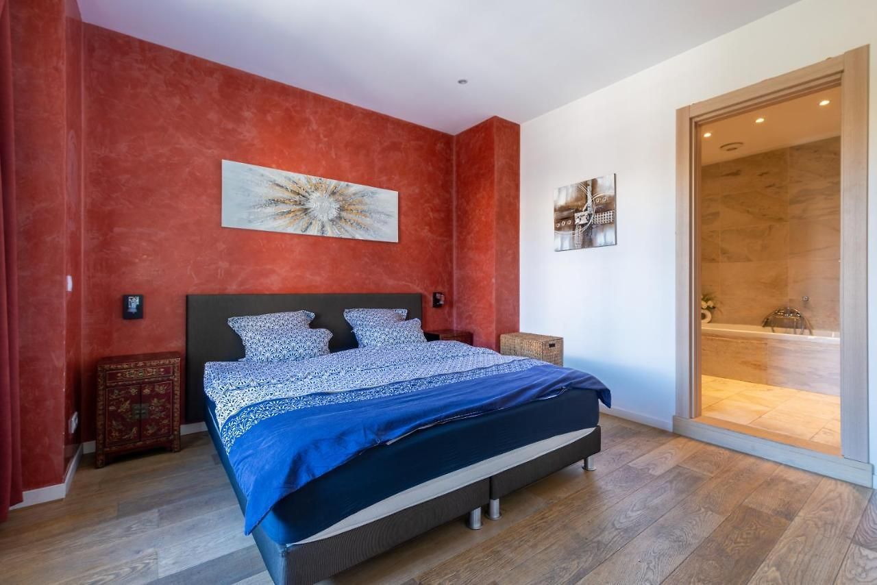 Victor Hugo - Modern And Sunny, Terrace, 2 Baths Apartment *