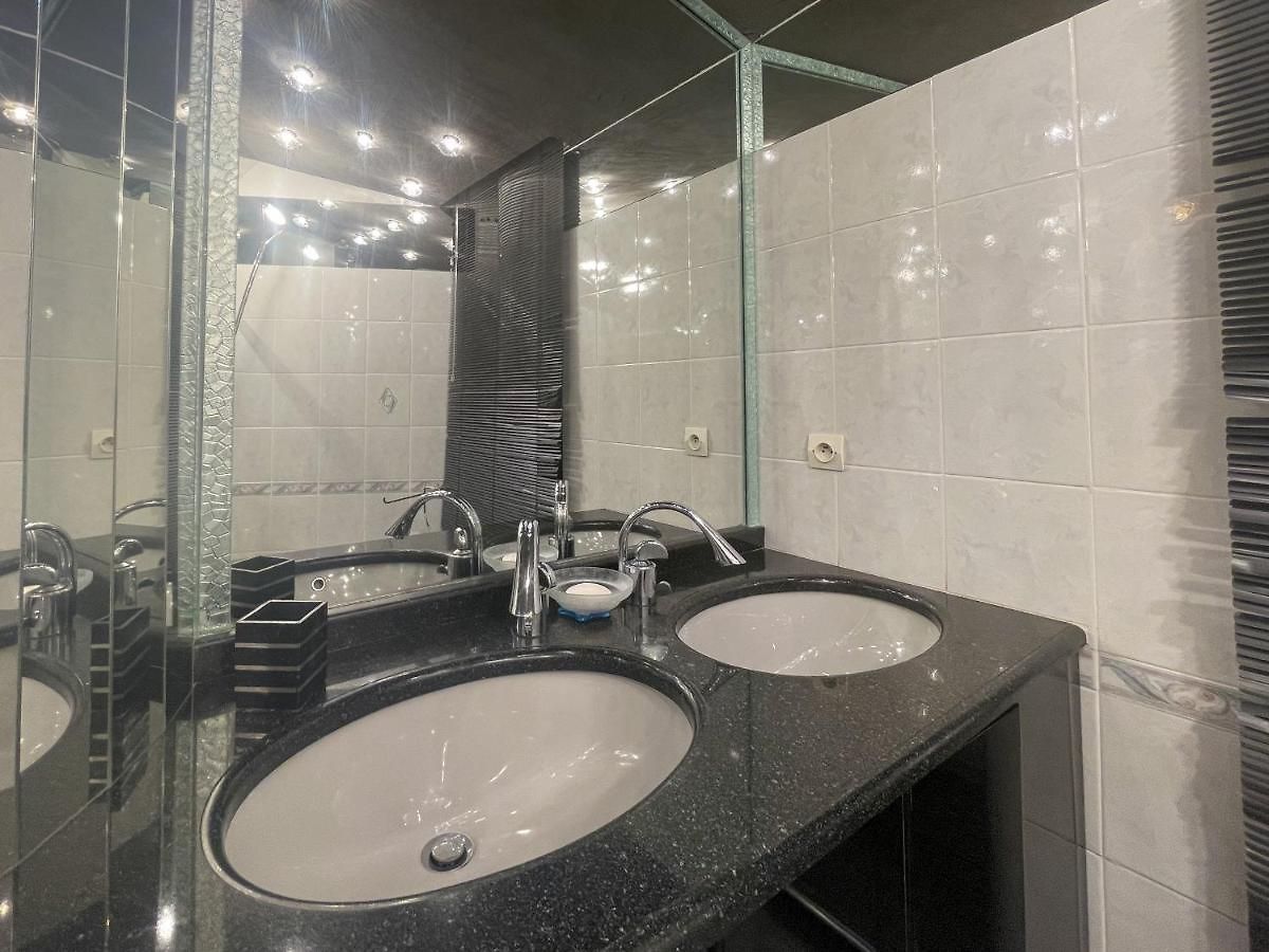 Bh - La Dolce Vita - Parking, Terrasse, 5 Personnes Appartement