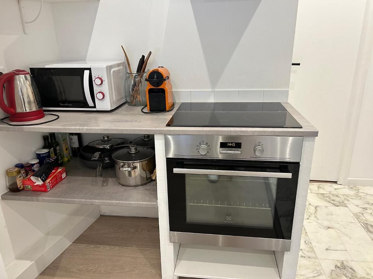 La Belle, Centre 1 Bed, 2 Terrace, Quiet Apartment *