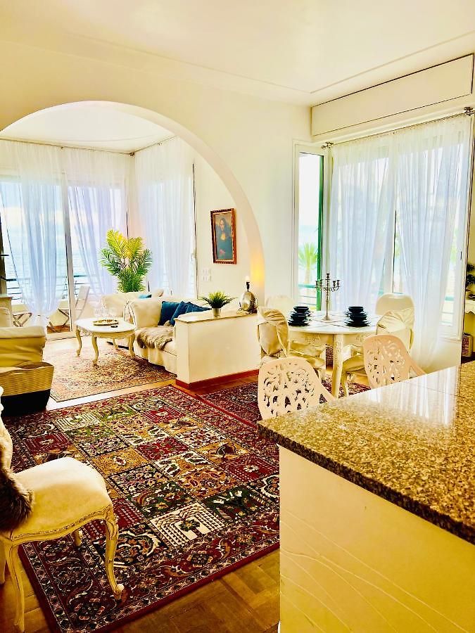 Endless Stunning Mediterranean Sea Views Promenade Des * Nice