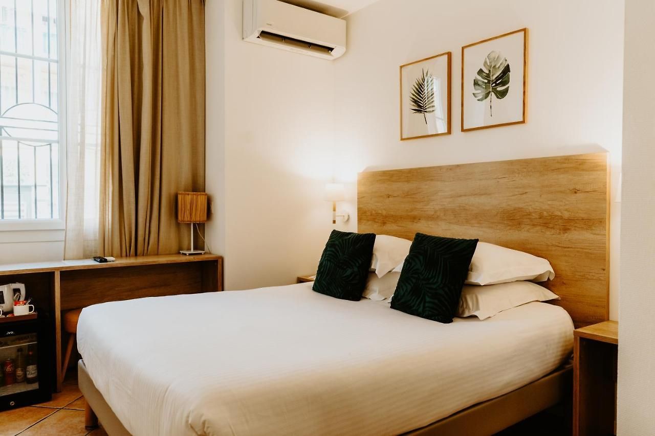 Palm Boutique Hotel 3*