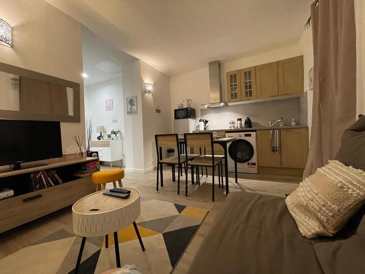 Nice, Seaside Appartement *