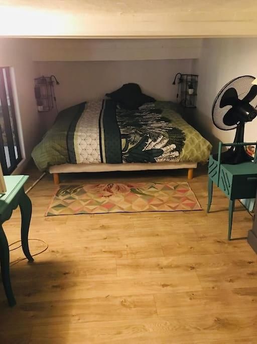 Loft D Artistes Avec Patio Au Port De Nice