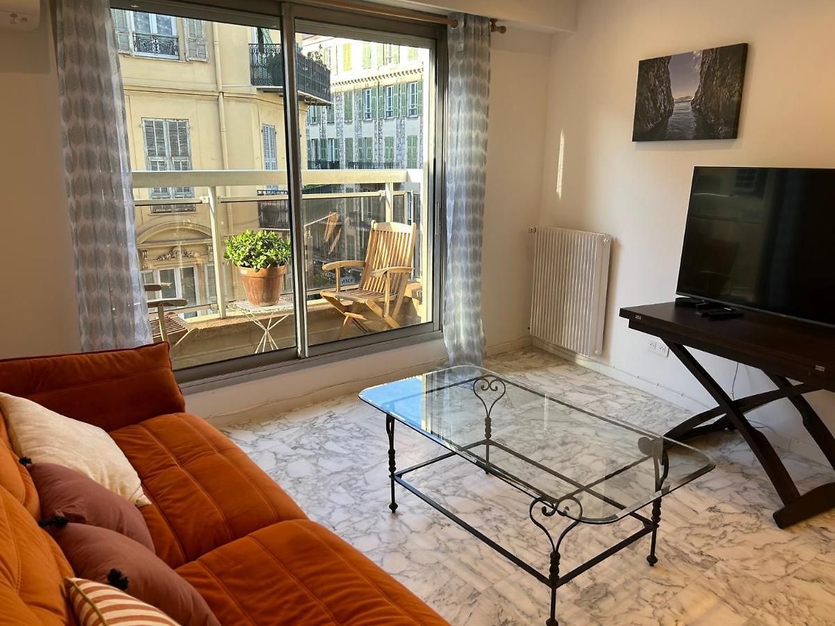 La Belle, Centre 1 Bed, 2 Terrace, Quiet *