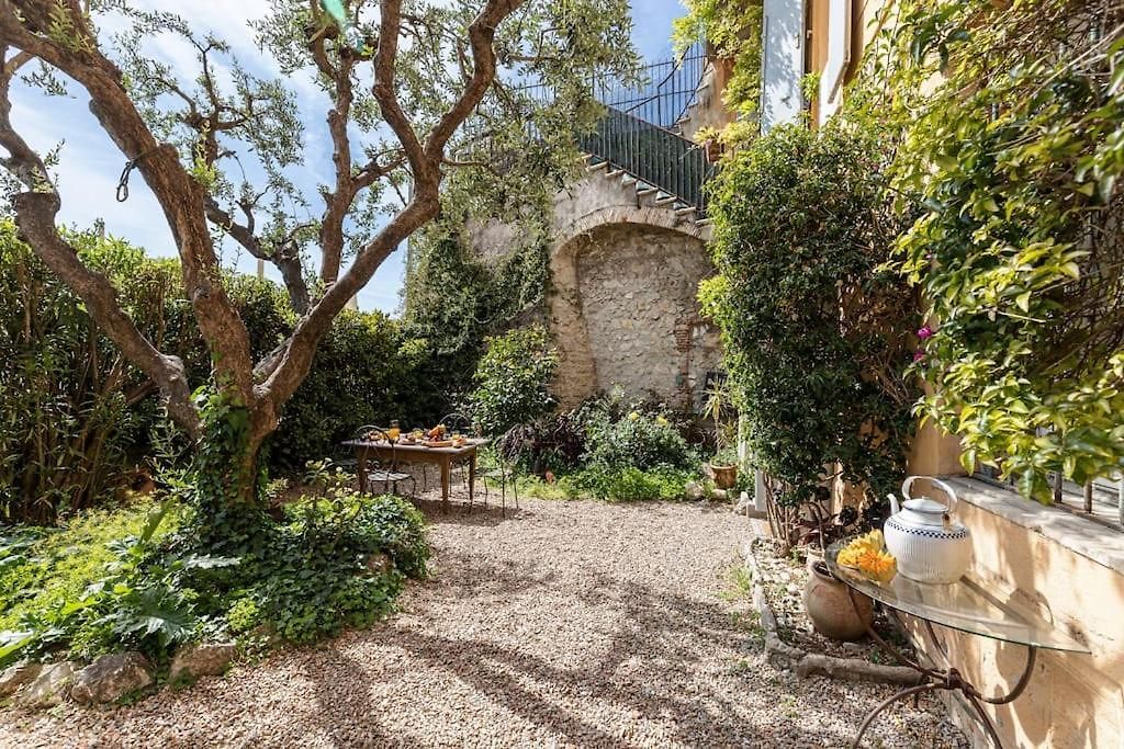 Apartment My Casa - Ponchettes 17 - With Garden, 30m From The Sea Nice