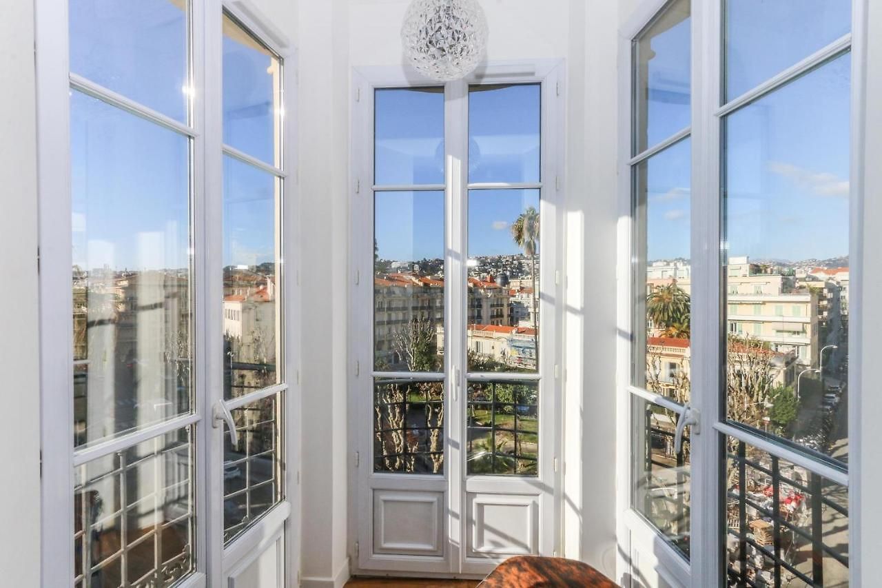 Appartement Modern Walking Distance To Beach In Carre D'or Nice