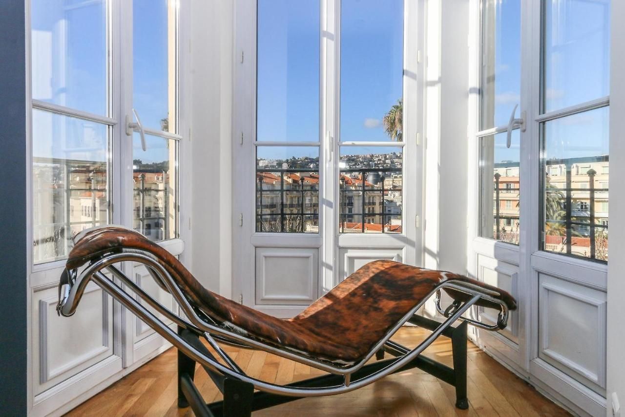 Modern Walking Distance To Beach In Carre D'or Appartement *