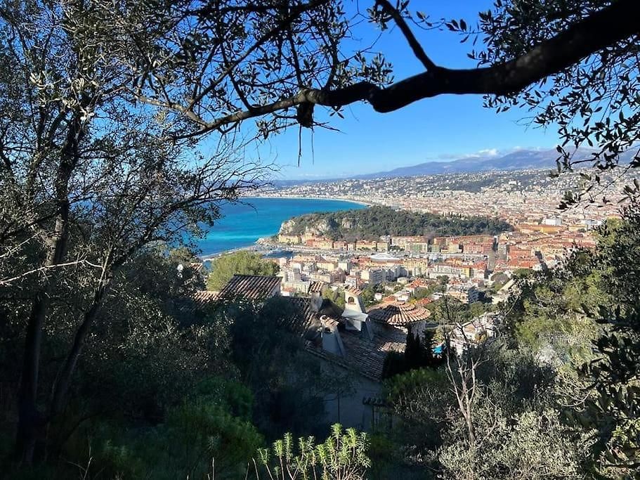 Bd Grosso 4 Prs, 300m Plage, Clim, Parking *