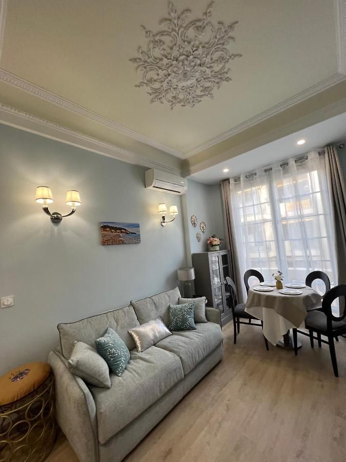 D'azur-35 Appartement Nice