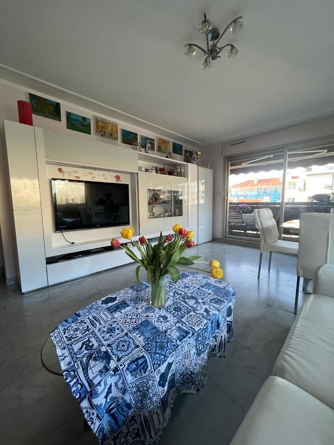 Privée Avec Terrasse Au Port De Nice