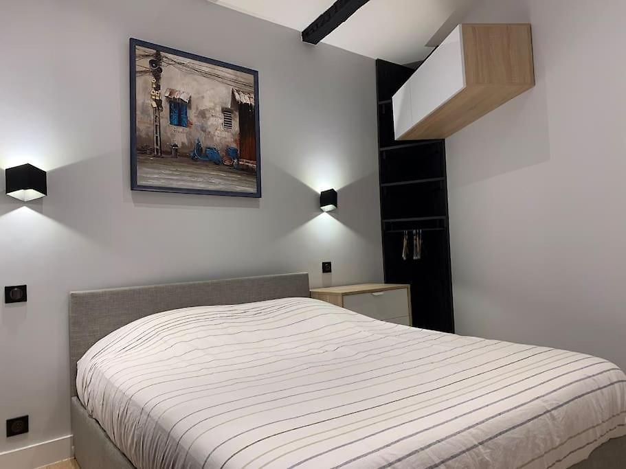 Superbe 2 Pieces Top Location Calme Et Climatise Appartement