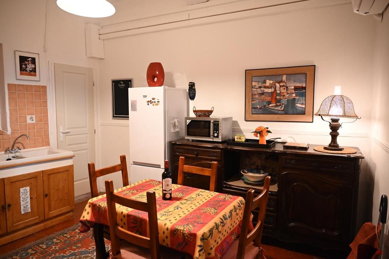 Family 2br Old Town Near Ac Appartement