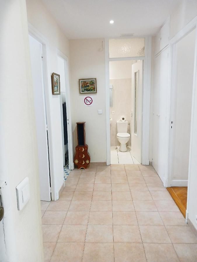 Large 2br Sunny 20 Meter Terrace Parking Shops Appartement Nice