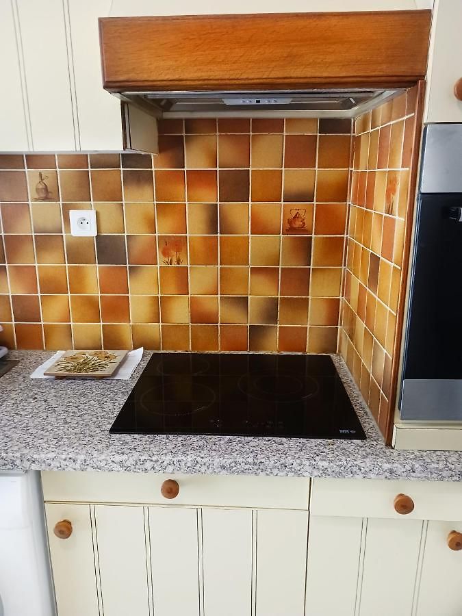Large 2br Sunny 20 Meter Terrace Parking Shops Appartement