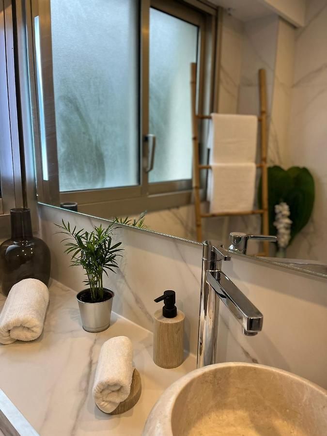 Apartment Beautiful Apt - 10Mn Walk From Beach *