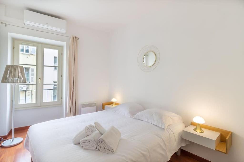 L13 Staywiz Us - Flat 5mins Walk To Ac Balcon Wifi Nice