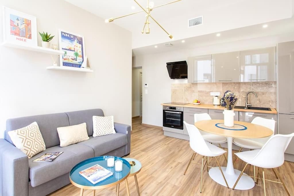 Appartement L19 Staywiz Us - 1bdr Massena 2mins Sea Promenadeac Balcony