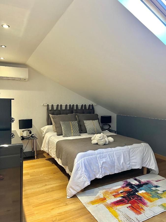 Diego 4 Pieces Duplex Appartement