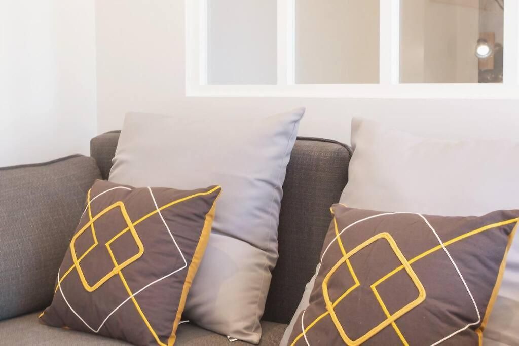 Apartment L36 Sea View Terrace 10min Walking To Sea/parking & Ac *