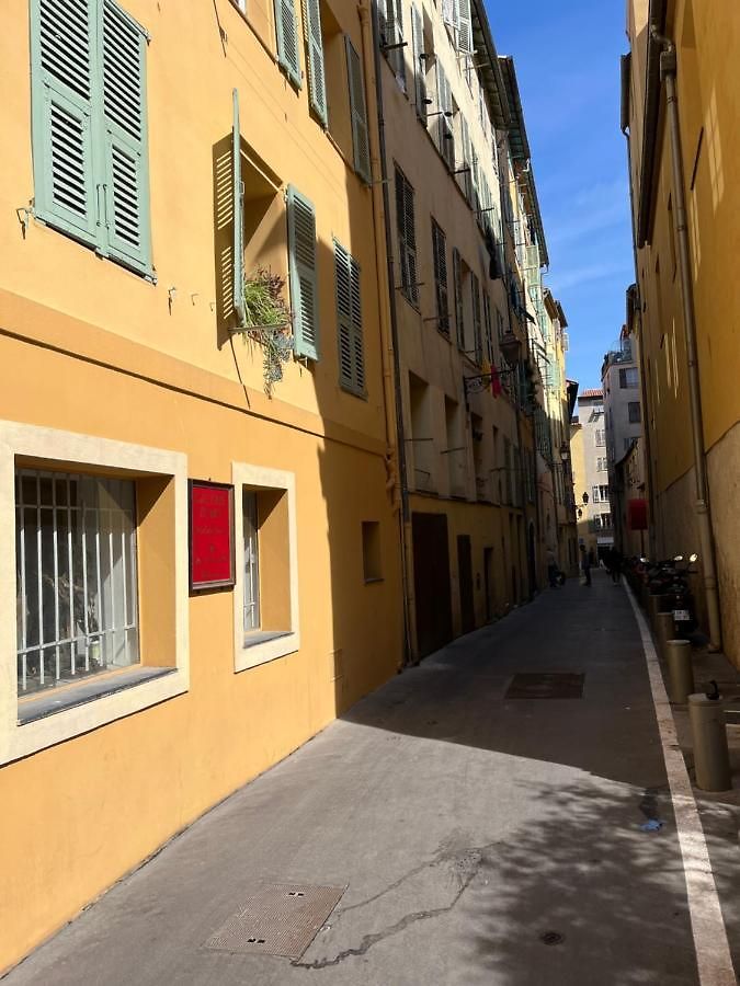 Vieux-nice : 2 Pièces Type Loft Nice