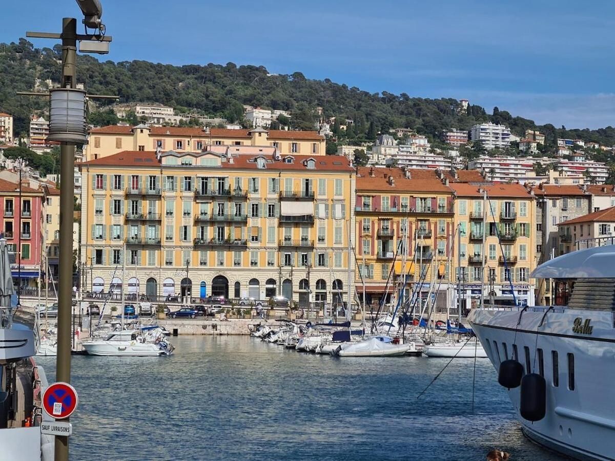 à Proximité Du Port De Appartement Nice