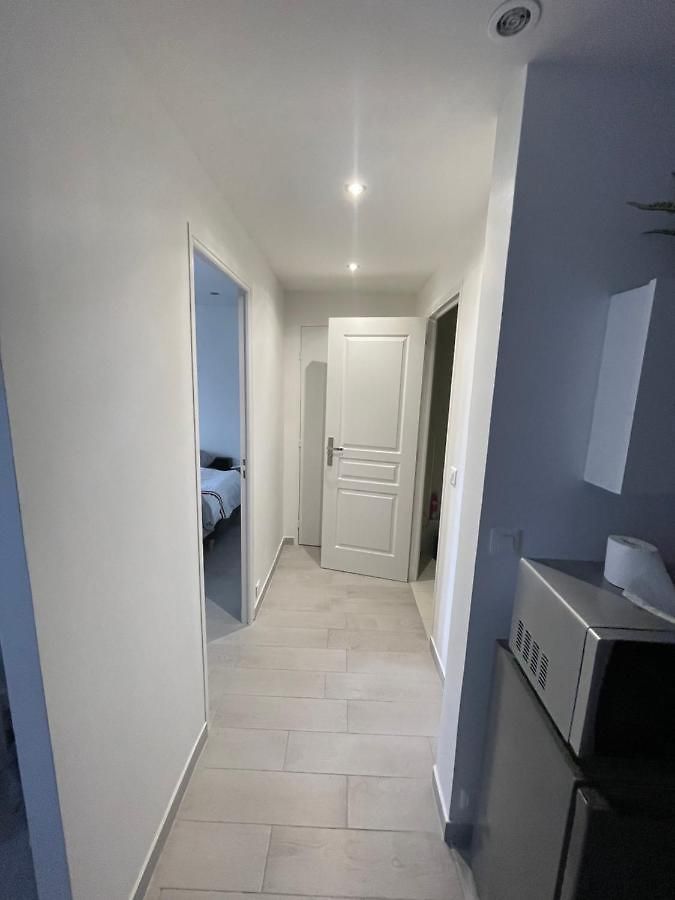 2 Pièces Appartement *
